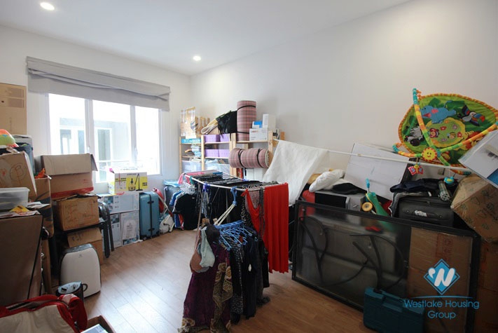 Semi-furnished house with 5 bedrooms for rent in K Block, Ciputra